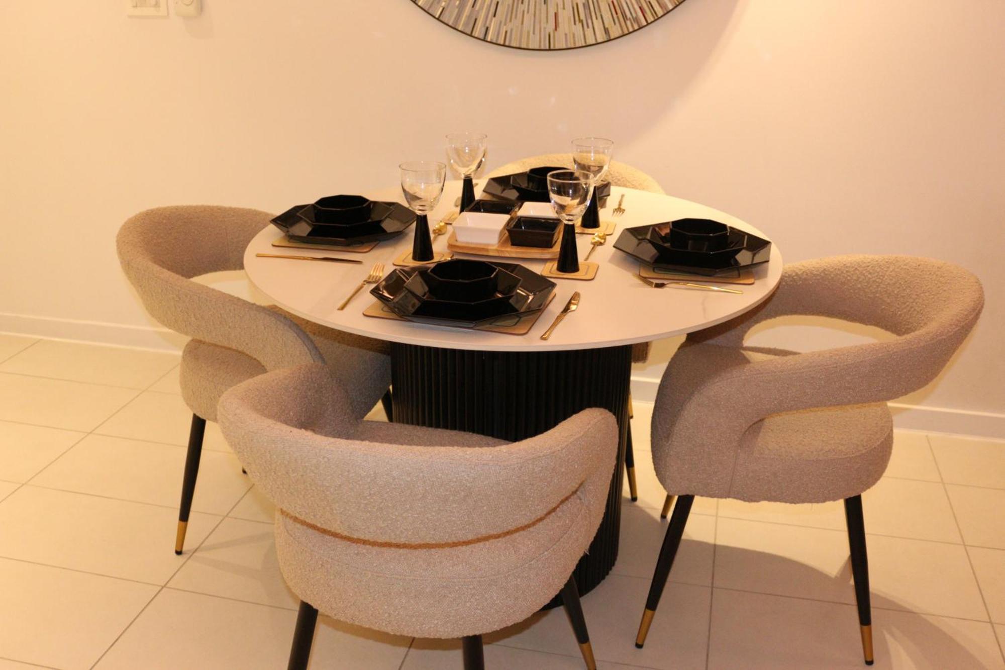 Luxury 1 Bedroom Apartment In ลอนดอน ภายนอก รูปภาพ